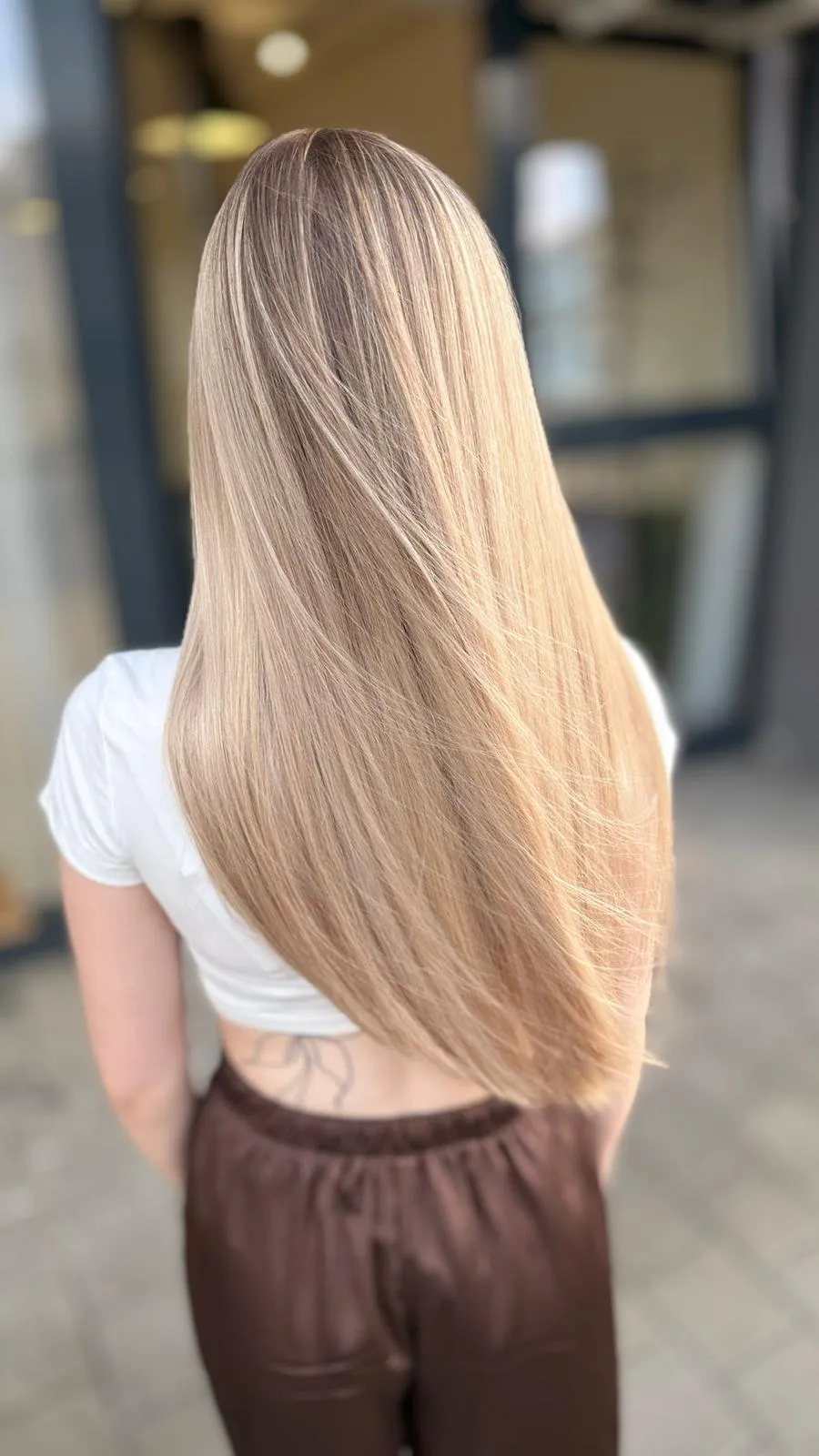 Výsledok práce zo štúdia — dámske vlasy